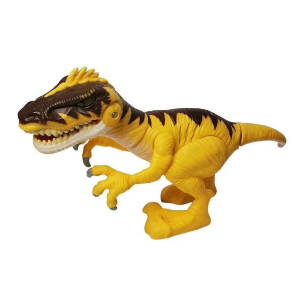 Hasbro Jurassic World JW 7" RAPTOR Electronic Lights & Sounds Yellow Dinosaur - Picture 6 of 9